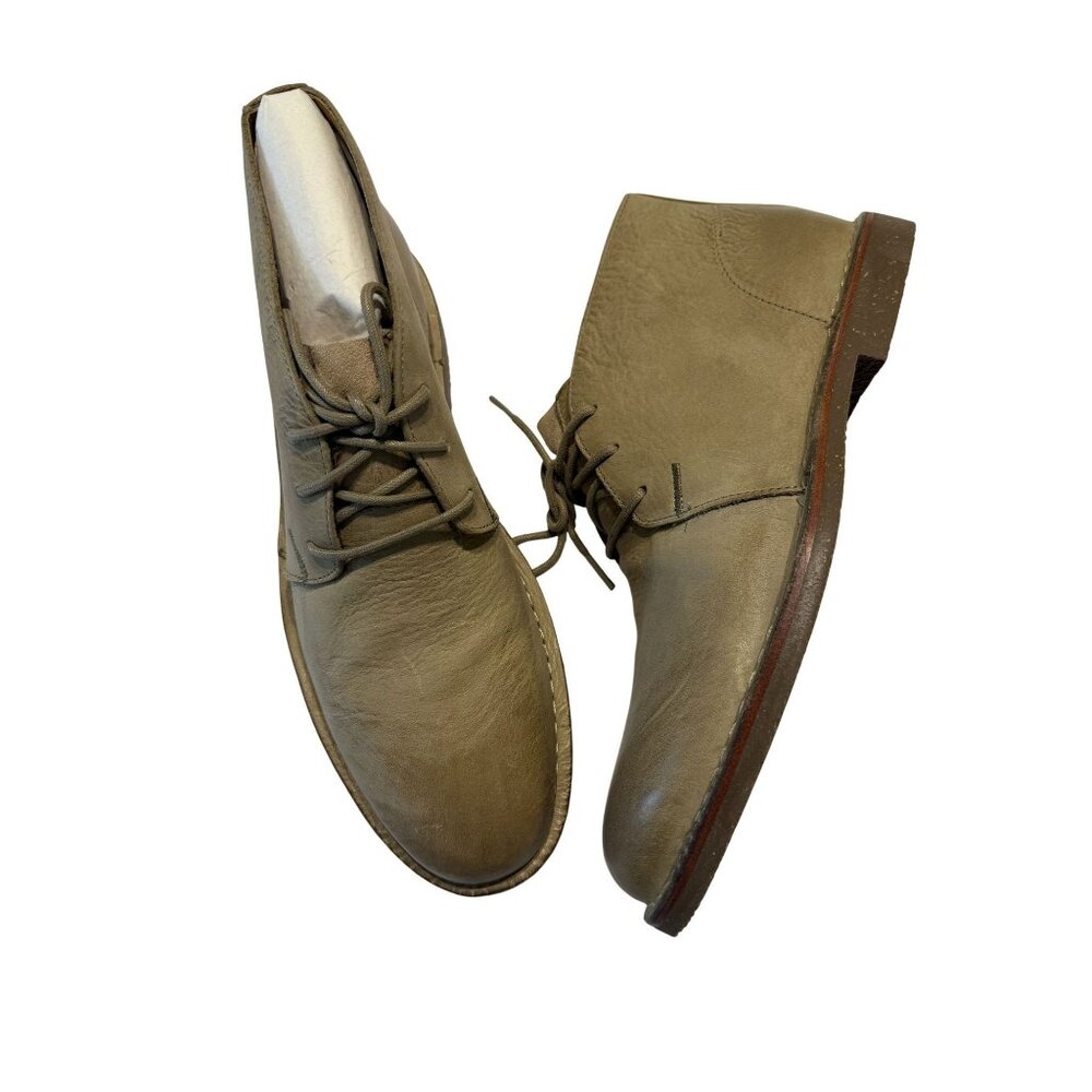 NIB Cole Haan Glenn RBR Chukka Ankle Boot Natural Mens Size 11 C13192